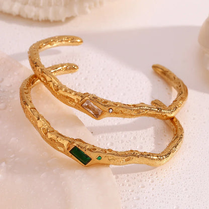 Opulent Aura Gold Bangle